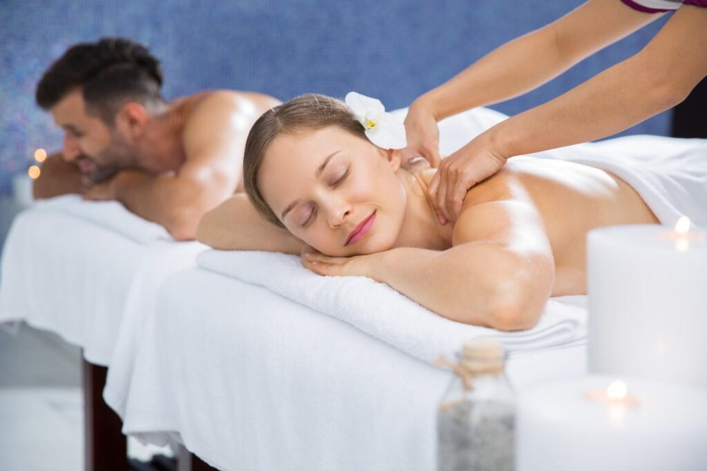 Couples Massage vs. Solo Massage: Which One Is Right for You?
